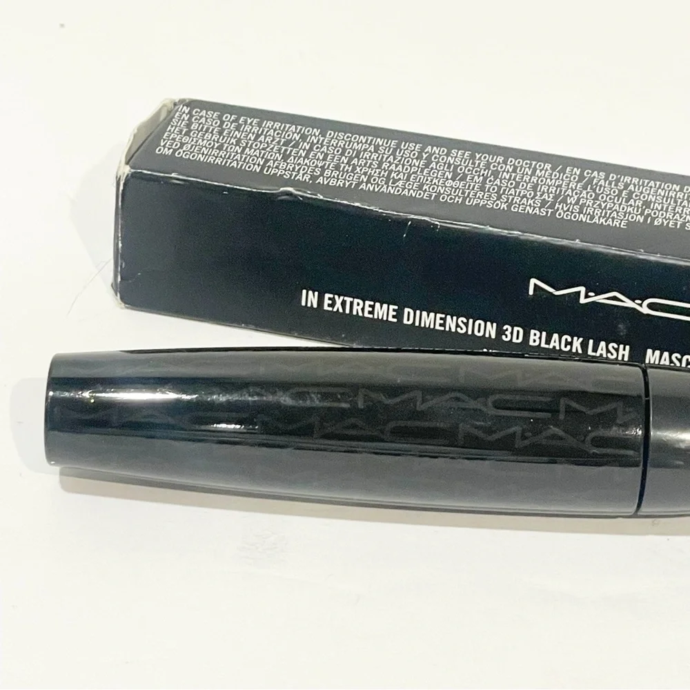 MAC IN EXTREME‎ DIMENSION 3D BLACK LASH MASCARA - NEW IN BOX